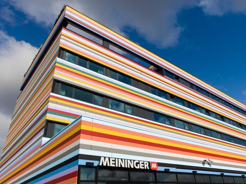 Meininger Hotel Berlin Airport Kültér fotó